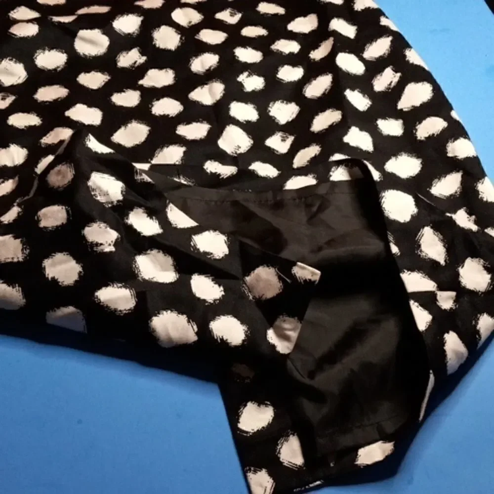 Loft Black w white dots skirt size 0